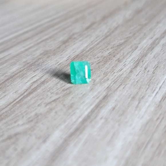 ⚡️2.08 Carat Zambian Emerald - Picture 5 of 5